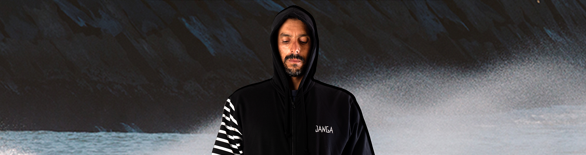 SURFWEAR GUYS
